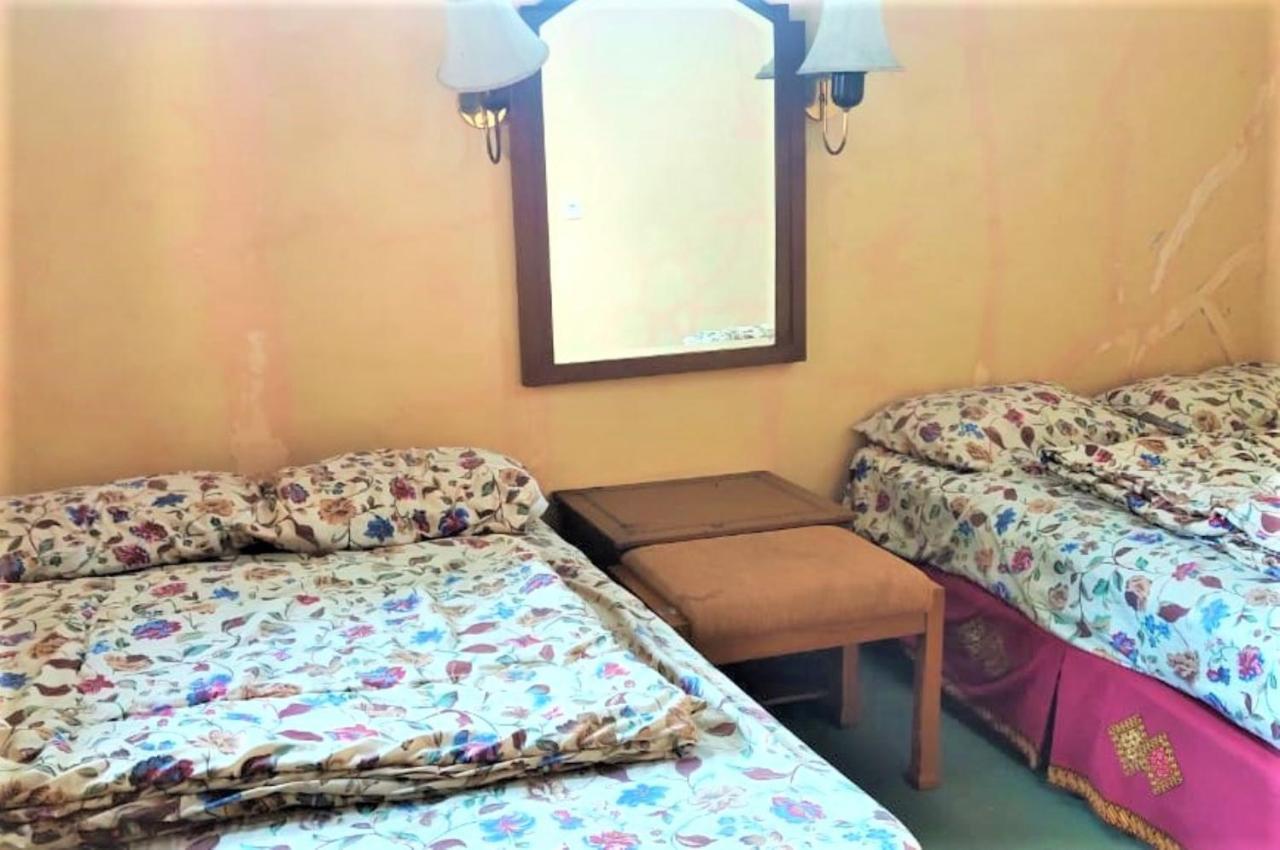 Villa Lembang Bunda Cikareumbi Exteriör bild