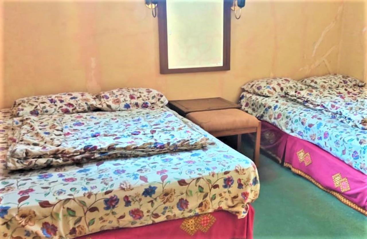 Villa Lembang Bunda Cikareumbi Exteriör bild