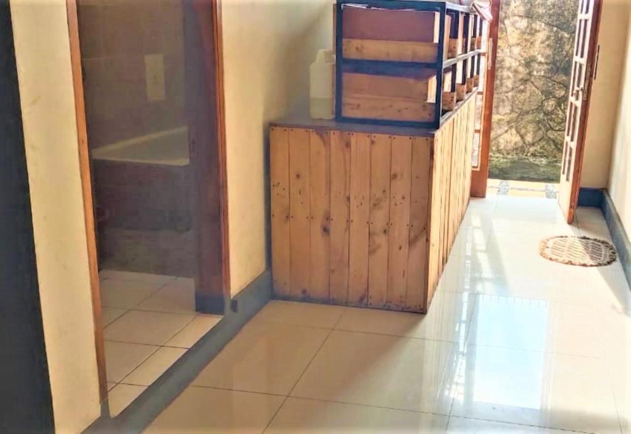 Villa Lembang Bunda Cikareumbi Exteriör bild