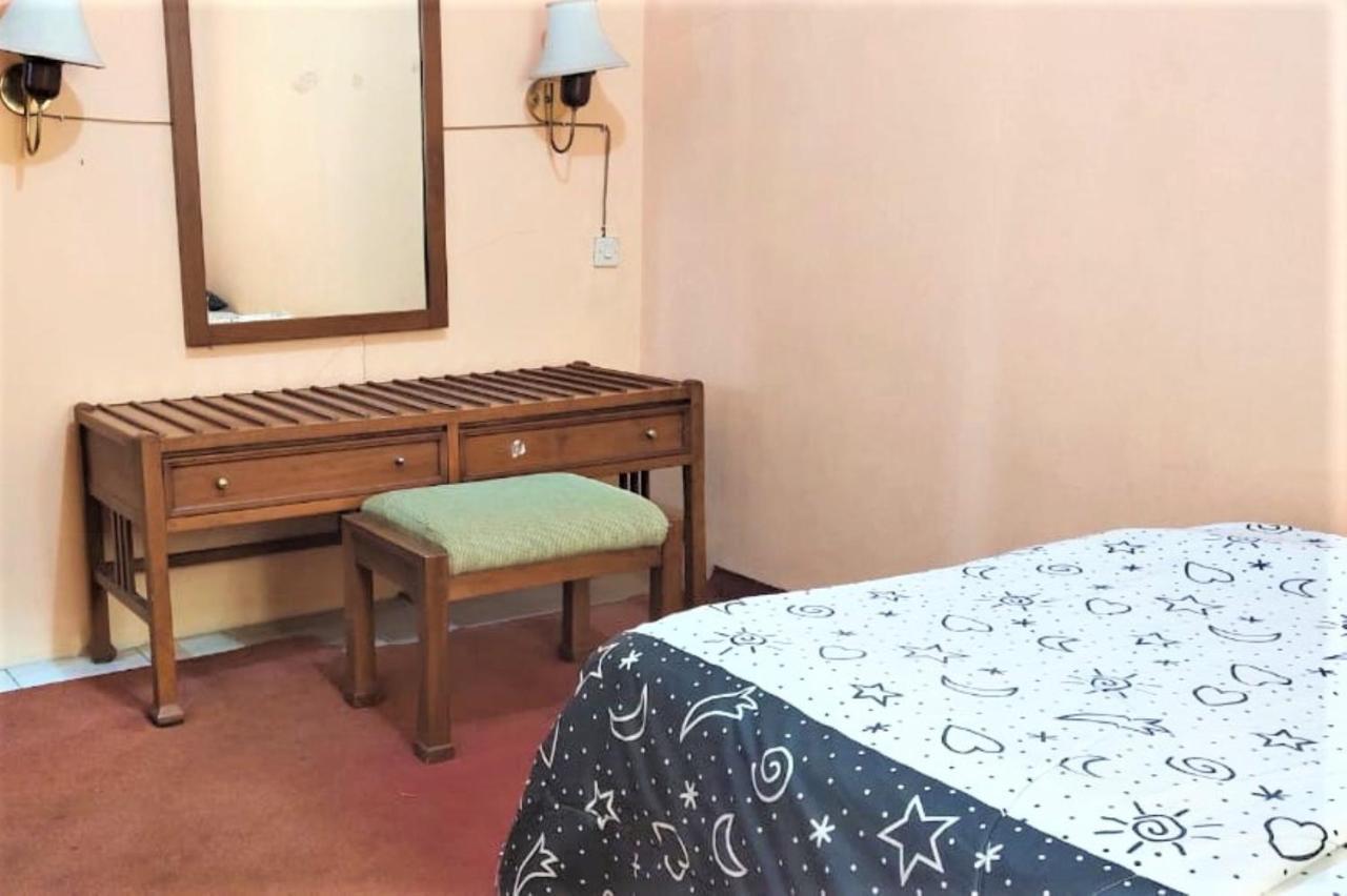 Villa Lembang Bunda Cikareumbi Exteriör bild
