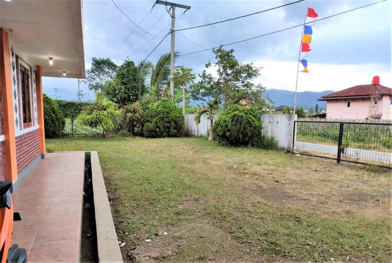 Villa Lembang Bunda Cikareumbi Exteriör bild
