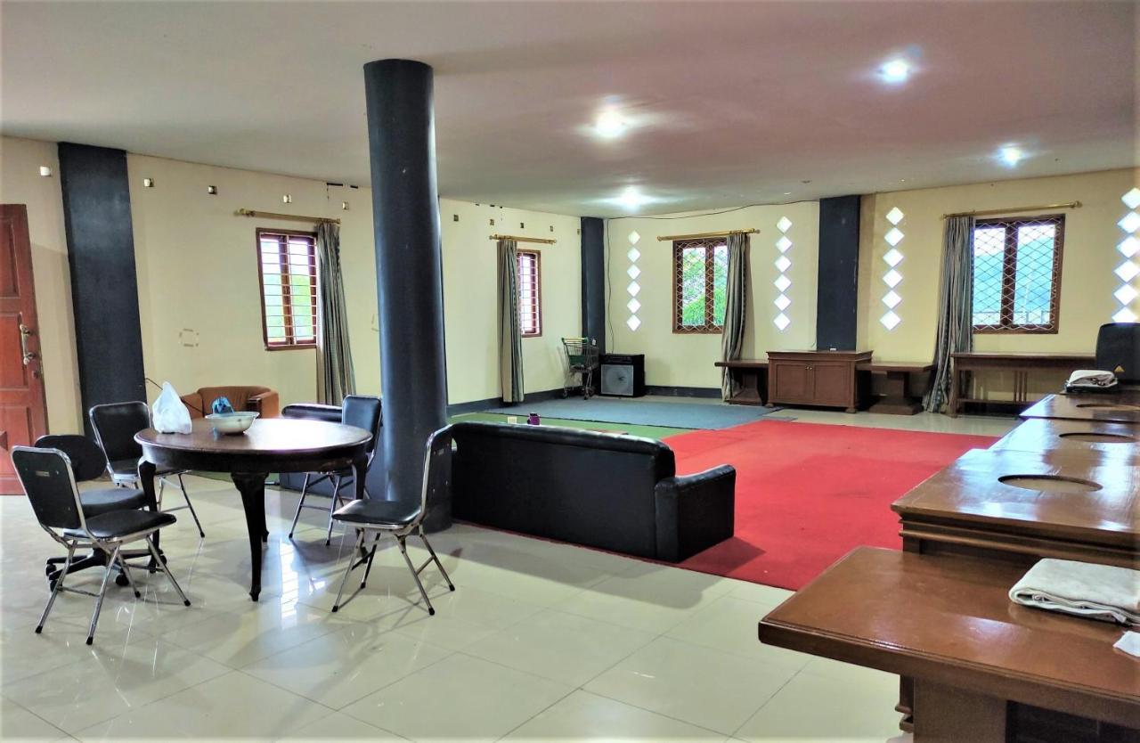 Villa Lembang Bunda Cikareumbi Exteriör bild